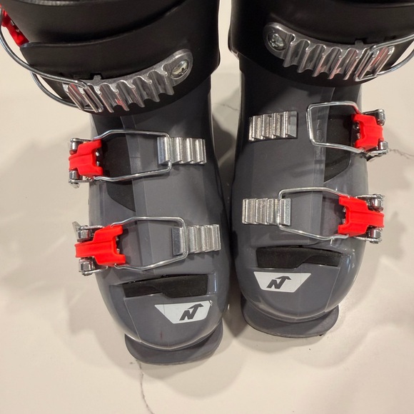 Nordica Junior Ski Boots in Black, Gray & Red (20.5) - Picture 2 of 3